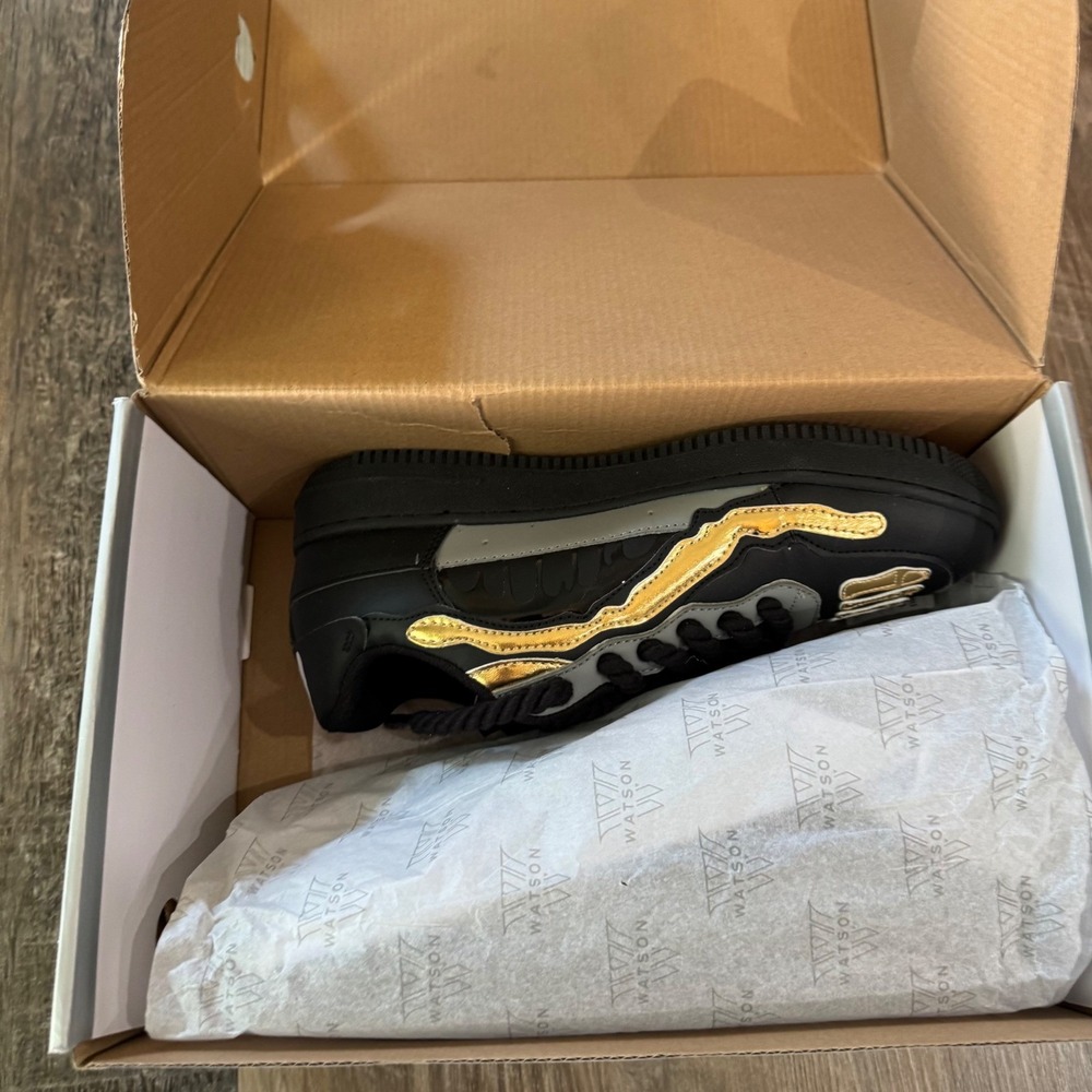 Watson Bones Sneakers Mens 9.5 Black Gold No Saint SKU-027 Skeleton Rope Laces